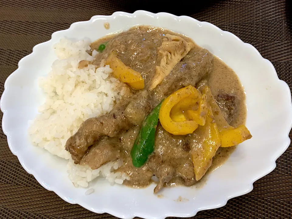 野菜ごろごろロールドポークココナッツカレー|のりーたさん