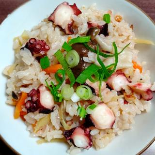 たこ飯の固くならない作り方 美味しいタコ料理レシピallabout All About 料理レシピ Snapdish スナップディッシュ Id Dbcpya