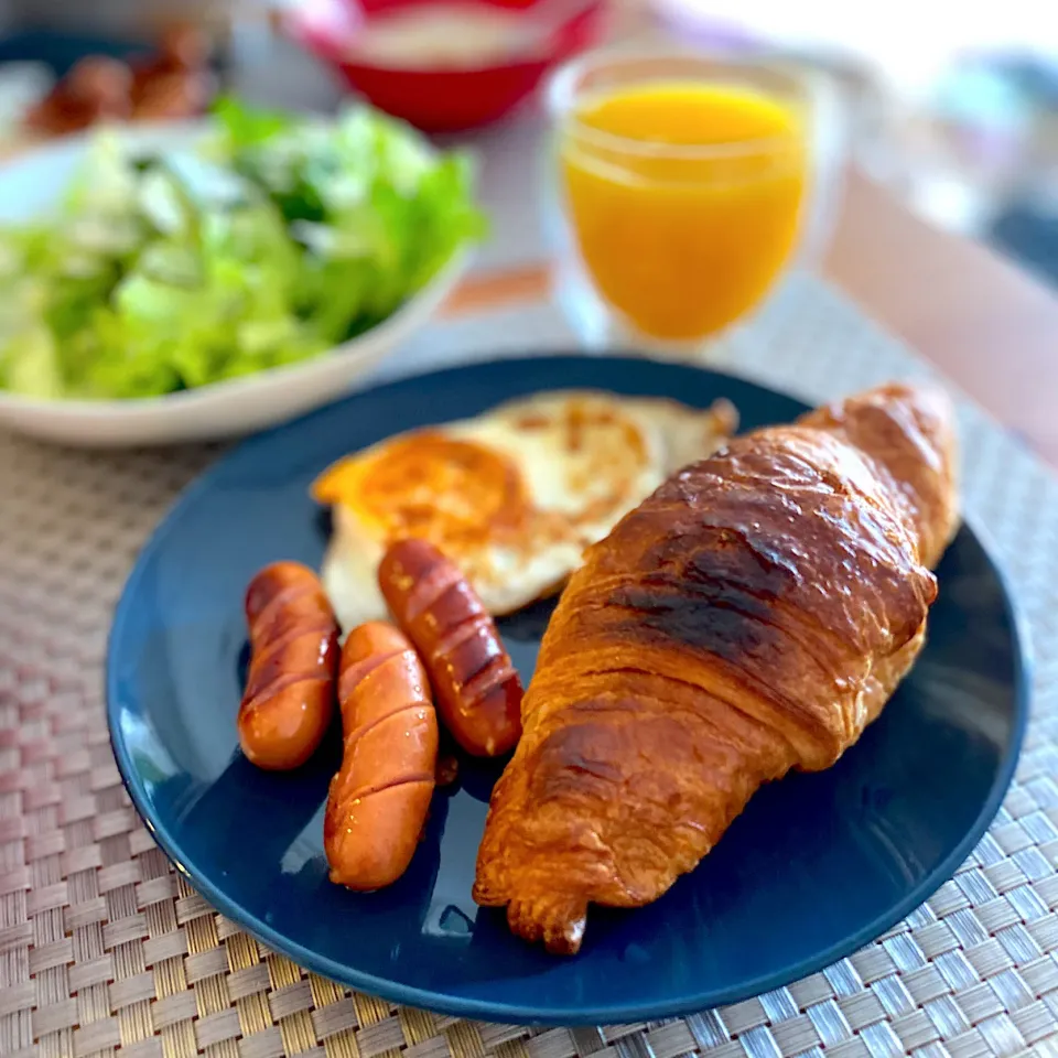 バター香るクロワッサン🥐|48.comさん