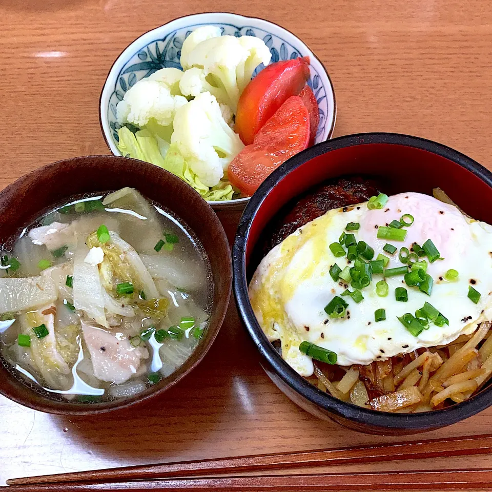 ロコモコ丼|みんみんさん