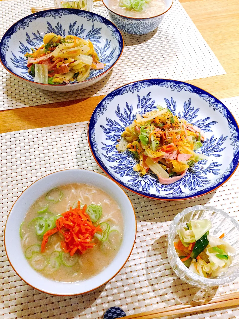 長浜ラーメン、野菜炒め|papinさん