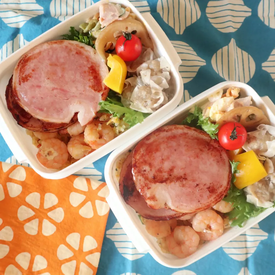 中学生男子年子弁当🍱海老炒飯とおっきなハム|なかじー。さん