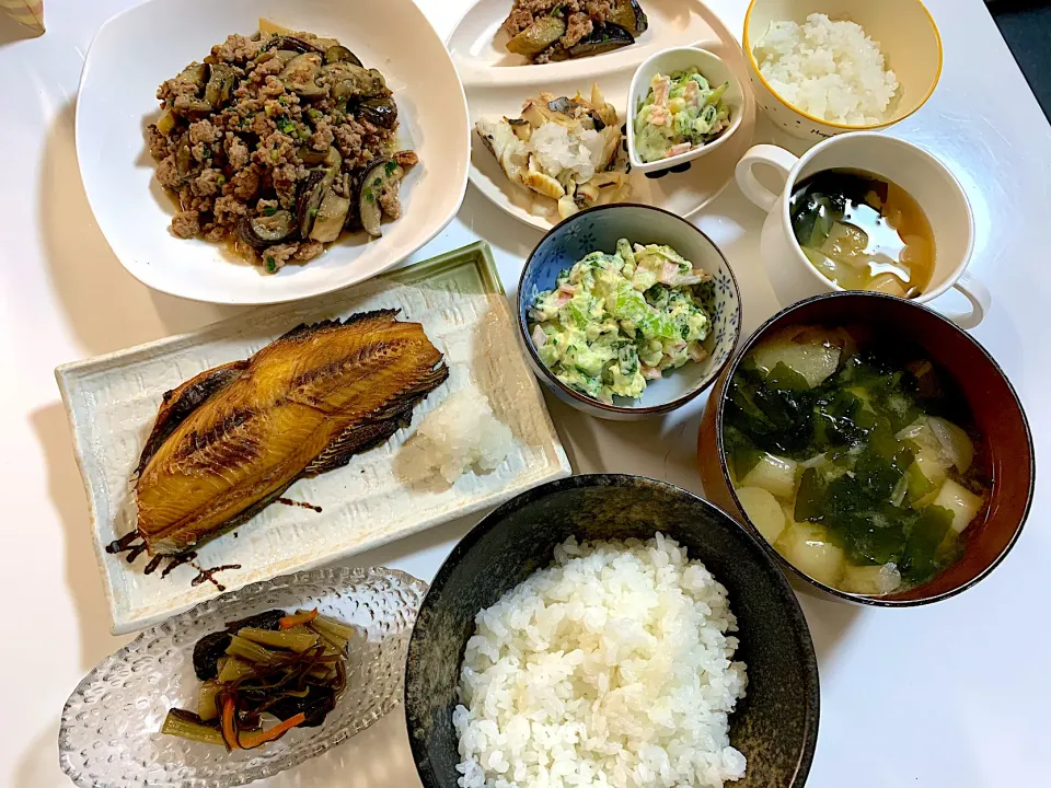 ほっけの醤油干し　茄子の味噌炒め　ポテトサラダ|ゆりえさん