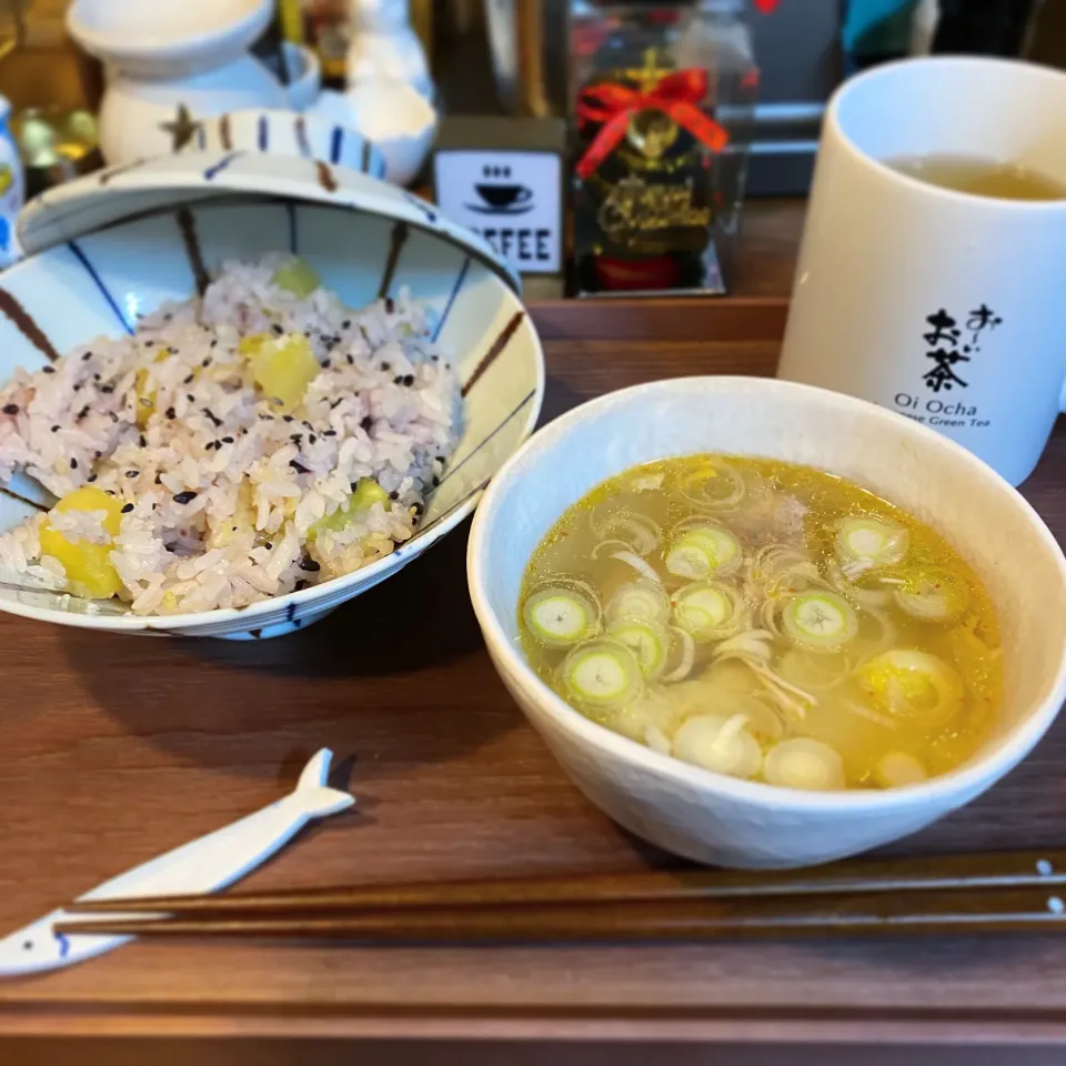 参鶏湯風スープ　お芋ご飯|まぁちゃんさん