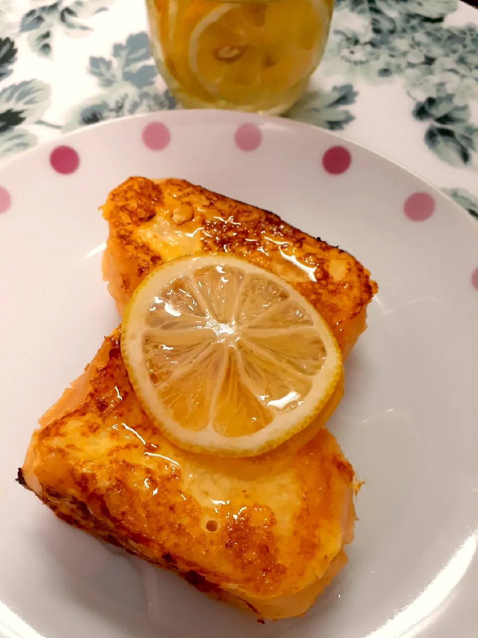 Snapdishの料理写真:🔷自家製🍋レモンシロップde🥖バケットフレンチトーストふわっふわとろっとろ💕🔷|@きなこさん