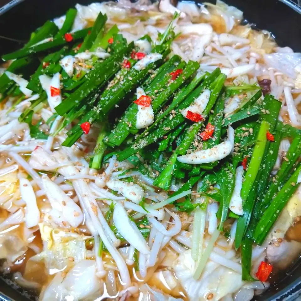 Snapdishの料理写真:キャベツ消費に🍲モツ鍋風豚バラ鍋|うたかた。さん