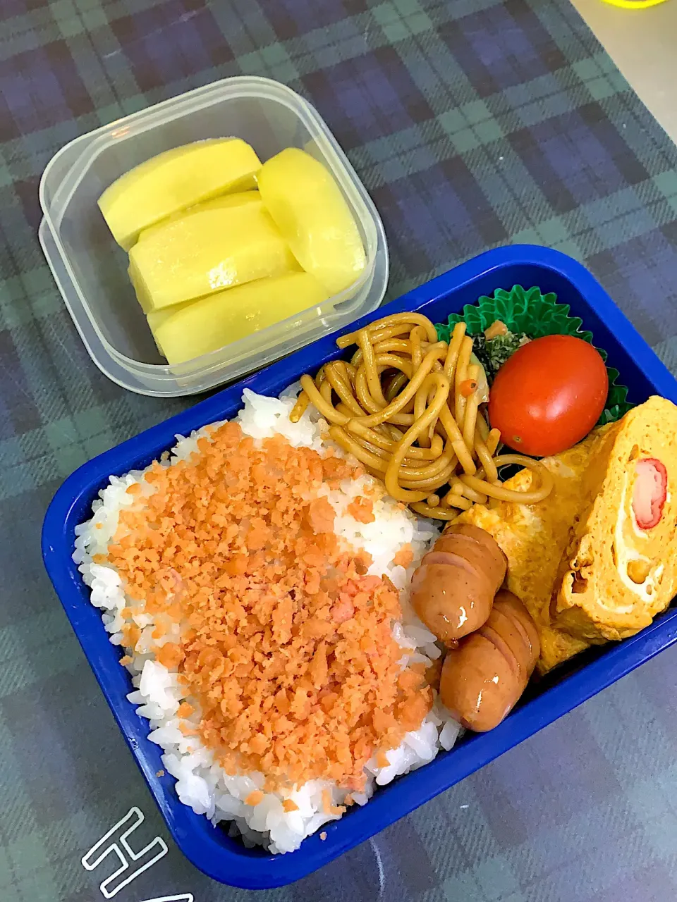 今日の息子のお弁当🍙|クローバー🍀さん