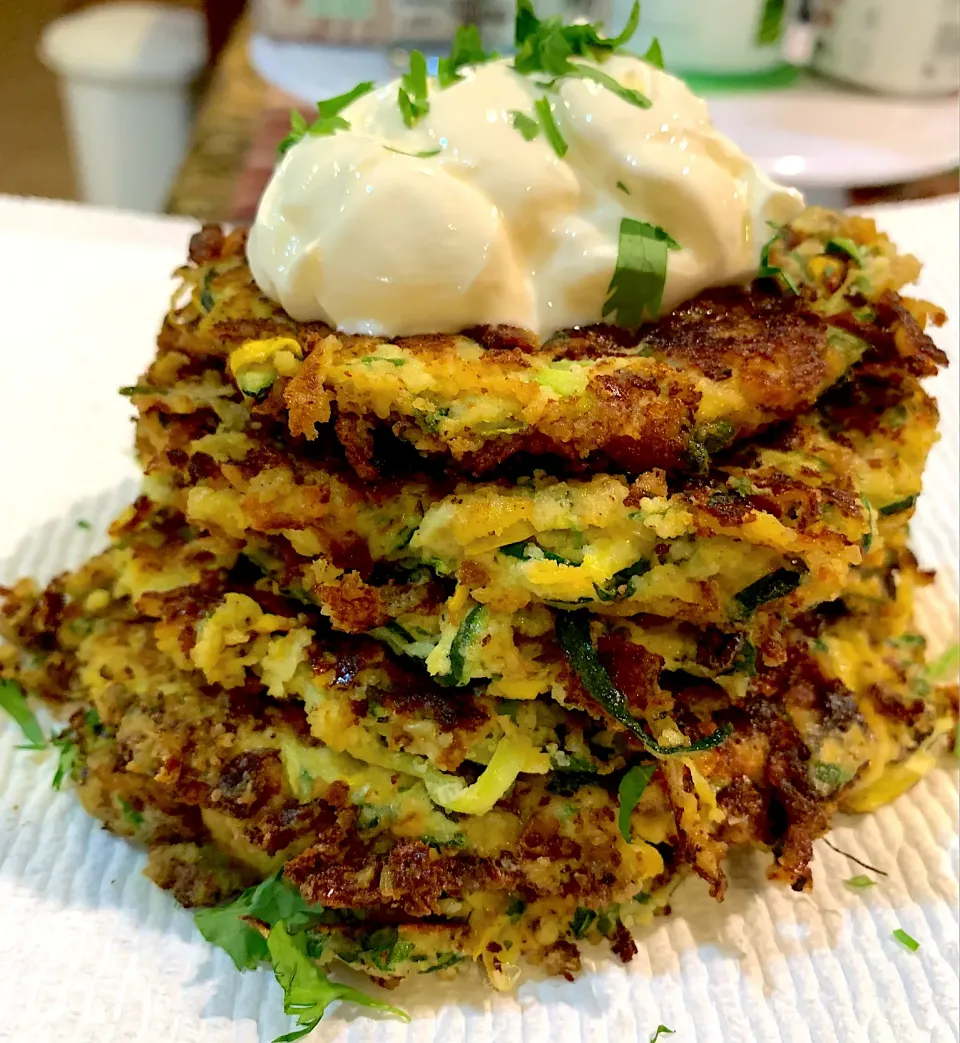 Snapdishの料理写真:Keto Low Carb Zucchini Fritters|Alma's Home Kitchenさん