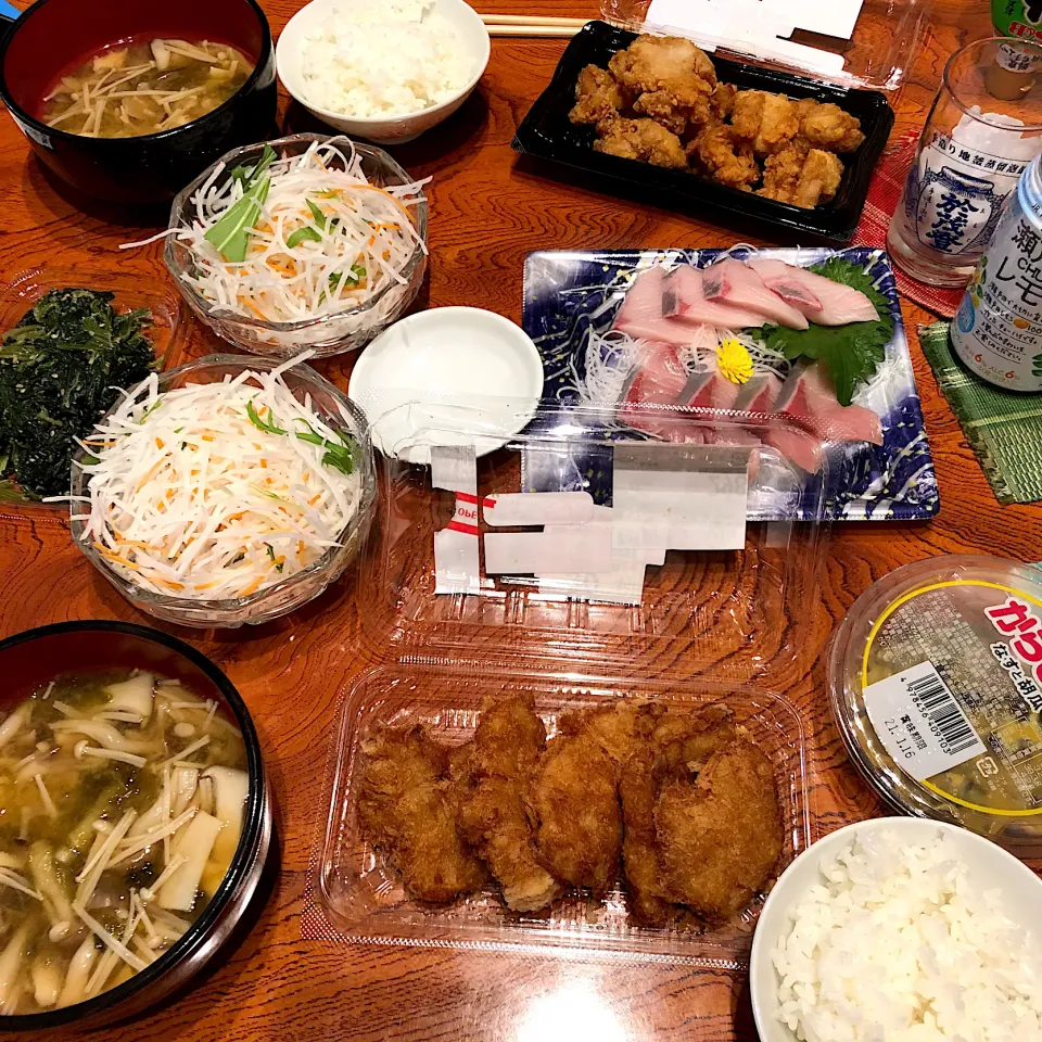 半額の惣菜と家にあった物😋残りは弁当へ🍱|すかラインさん