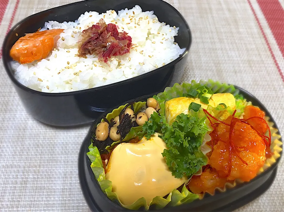 Snapdishの料理写真:エビチリ🦐弁当|eiyadeさん