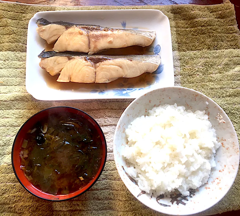 カンパチの煮付け定食|あろっぱさん