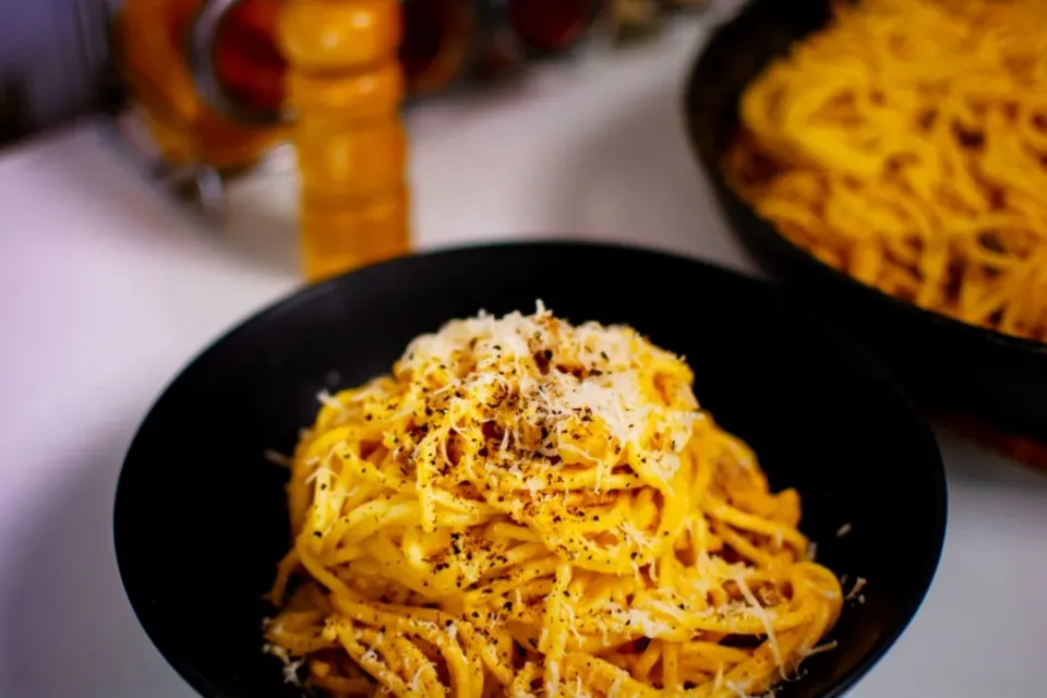 Snapdishの料理写真:carbonara an Italian classic|ilpadrinorikosさん