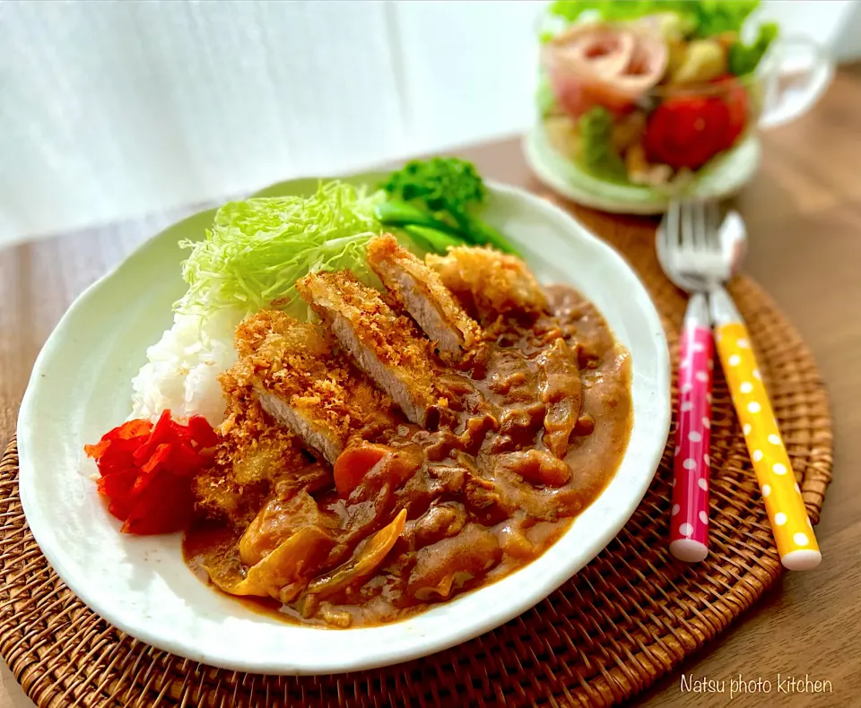 金曜日はカレーの日🍛さくさくカツカレー|ナツ1224さん