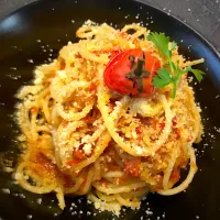 Snapdishの料理写真:自家製トマトソースのパスタ|htさん