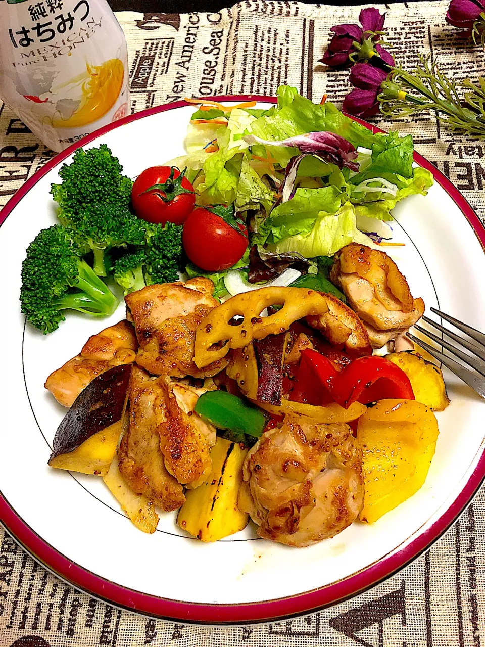 Snapdishの料理写真:ゆかりさんの料理 鶏肉と根菜のハニーマスタードプレート🍯🐝|＊いちご＊さん