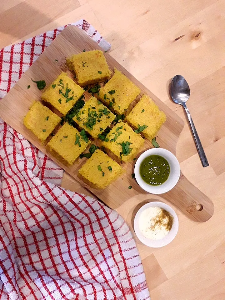 Dhokla with Green Chilli Chutney|Darshna Wallaceさん