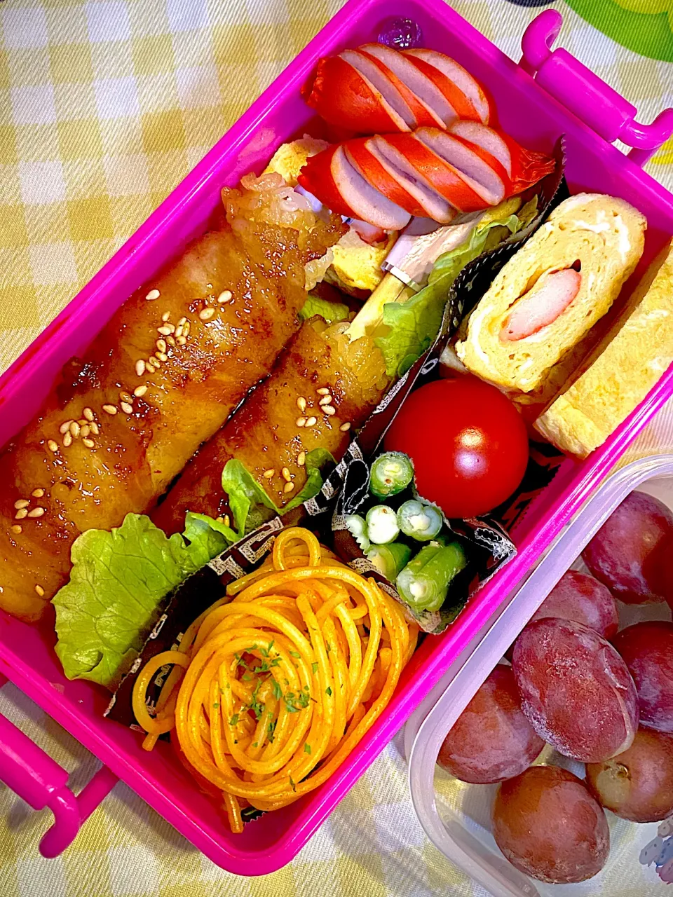 肉巻き棒おにぎり弁当|ユケさん