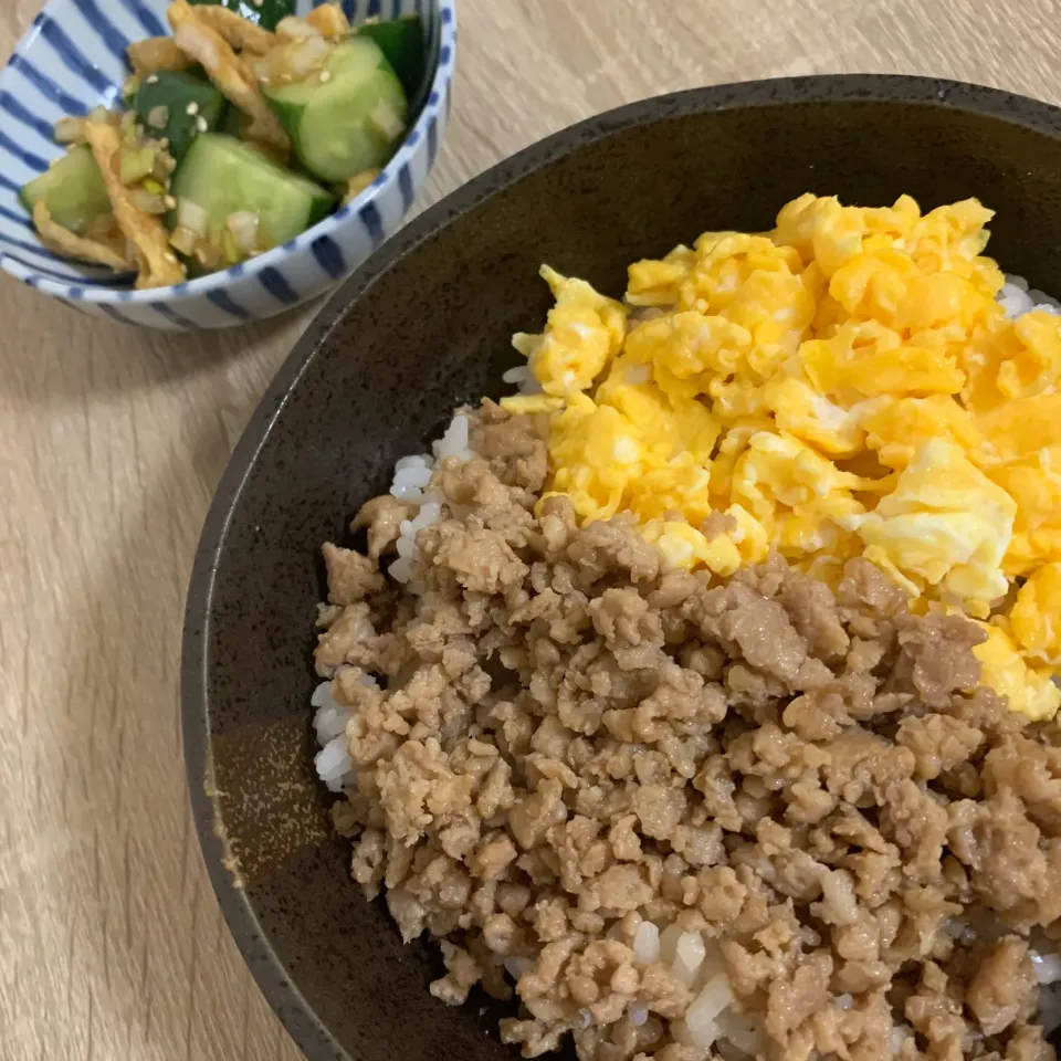 Snapdishの料理写真:二色丼|ユリさん