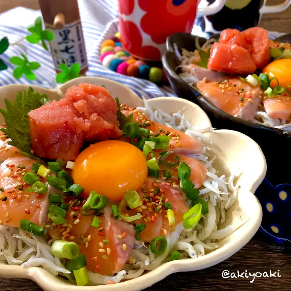 サーモンしらす丼|Akiyoෆ¨̮⑅さん