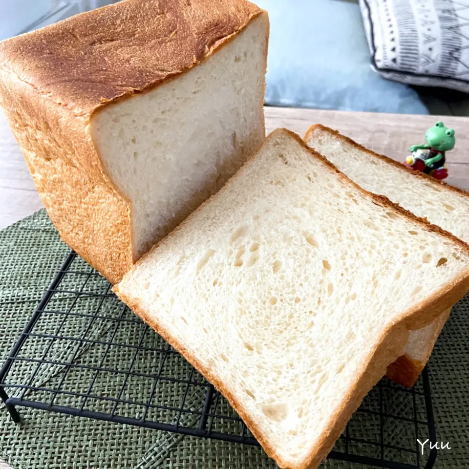 11/15☆*ﾟ基本の角食🍞|ゆうさん