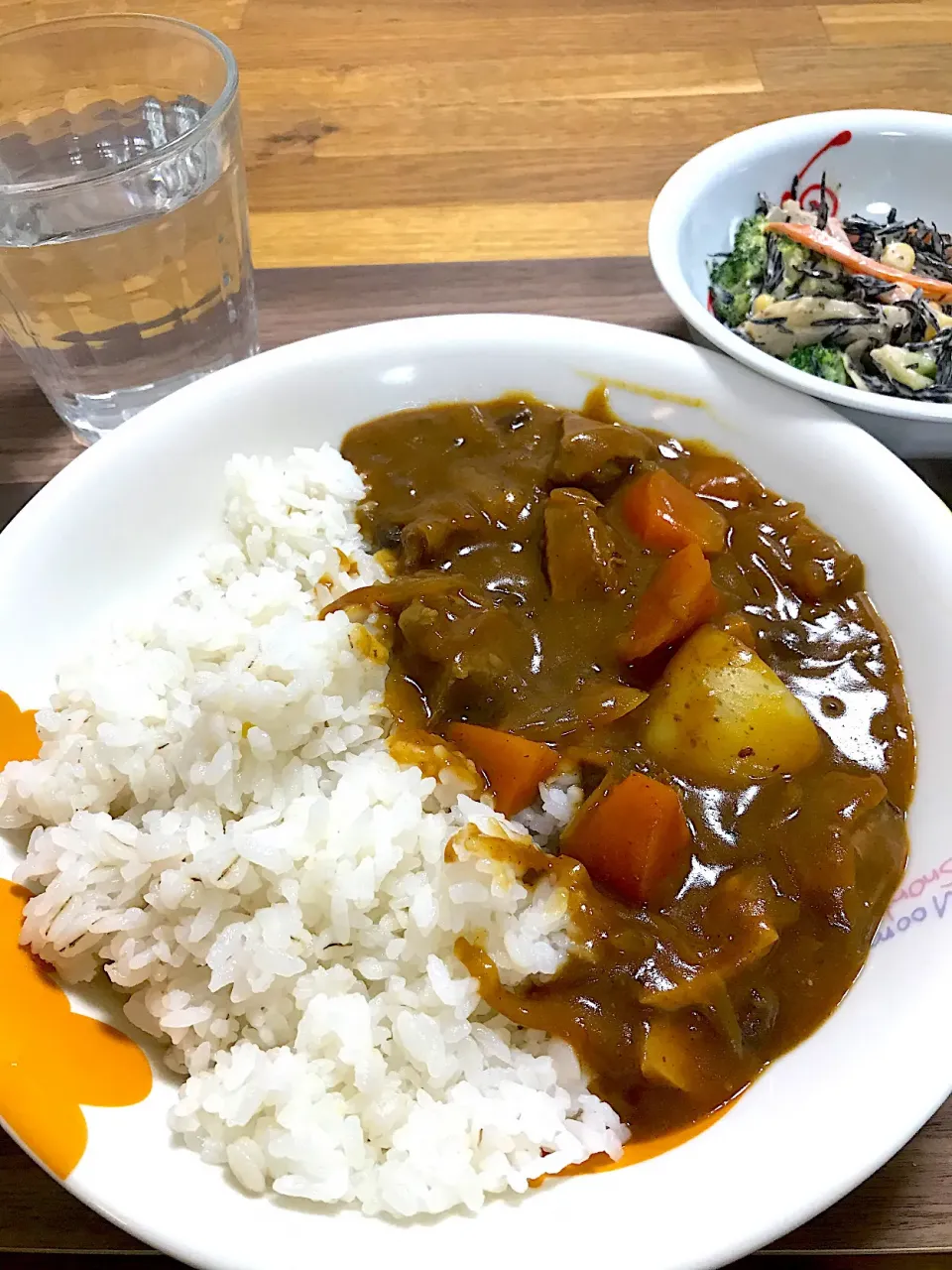 Snapdishの料理写真:ビーフカレー(๑´ڡ`๑)|morimi32さん