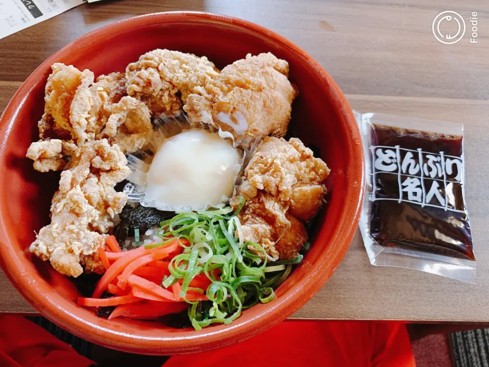 どんぶり名人の【竜田揚げ丼】|まろぽんさん