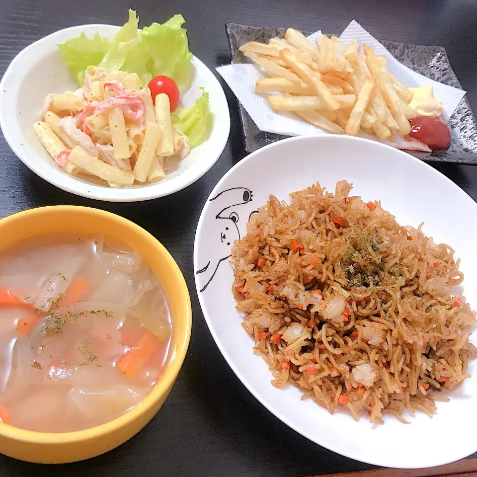 そばめし定食|おいもさん