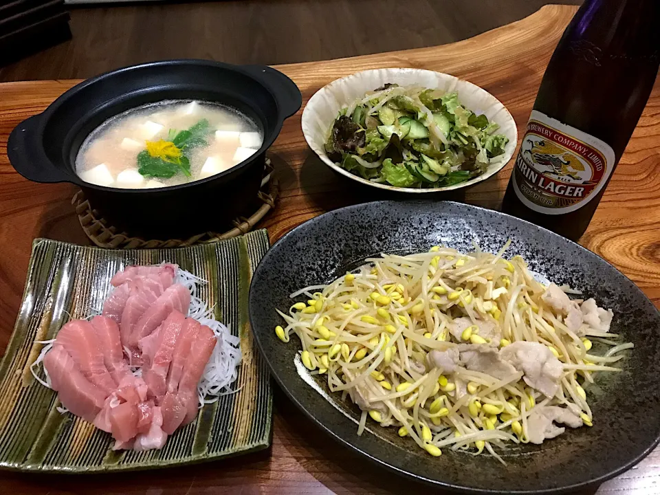 Snapdishの料理写真:2020.11.15 鮪のお刺身🍻🍻🍻|ゆみずさん