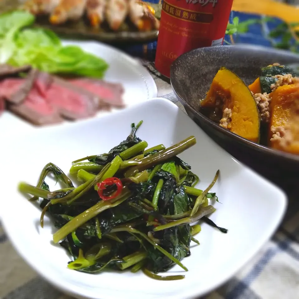 空芯菜とにんにくの塩炒め|とまと🍅さん