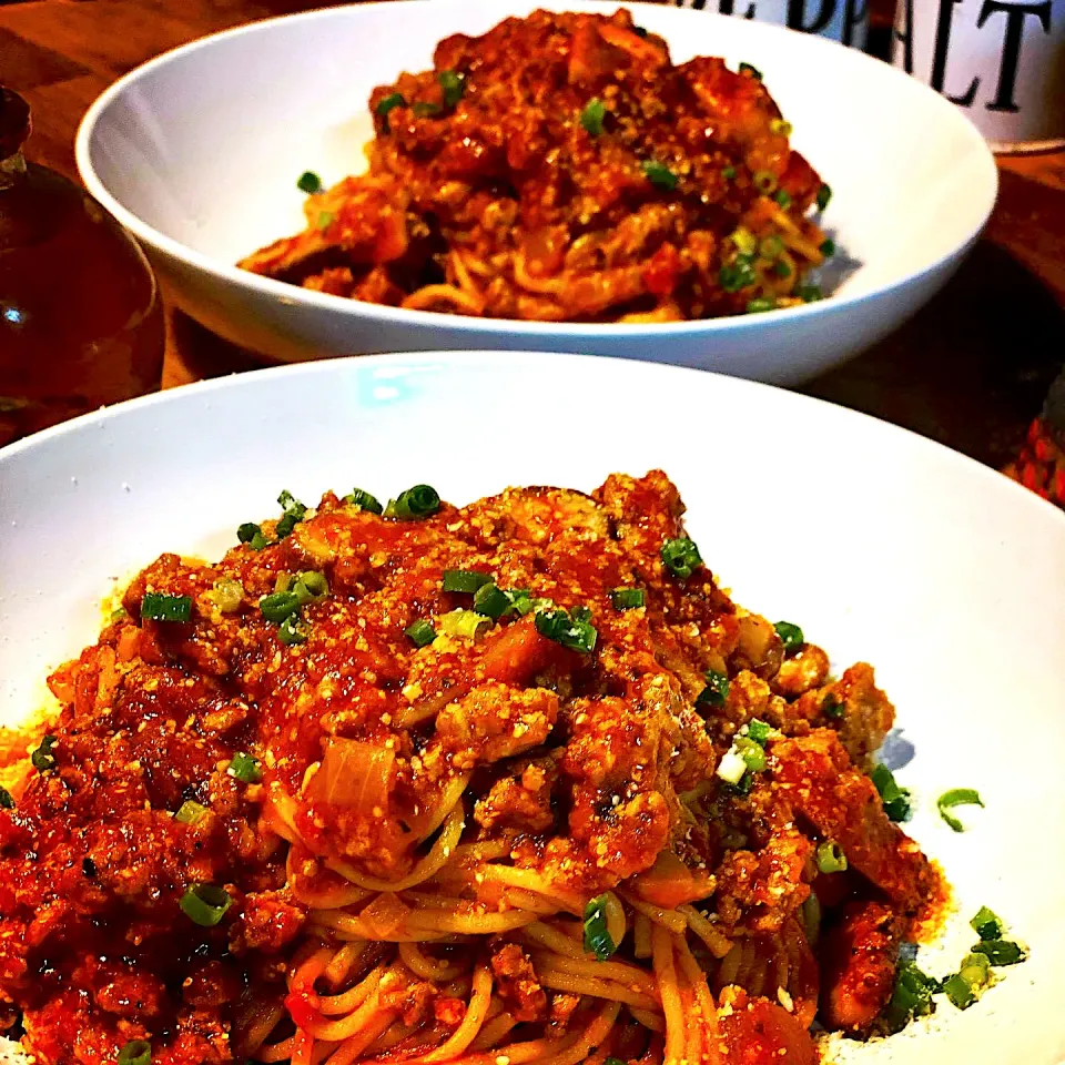 Spaghetti Bolognese Made Fresh with a recipe past down to me yrs ago by one of my favorite Mothers and my friend Mrs Tempesta who taught me many things over the|Emanuel Hayashiさん