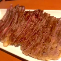 肉🥩|なをさん