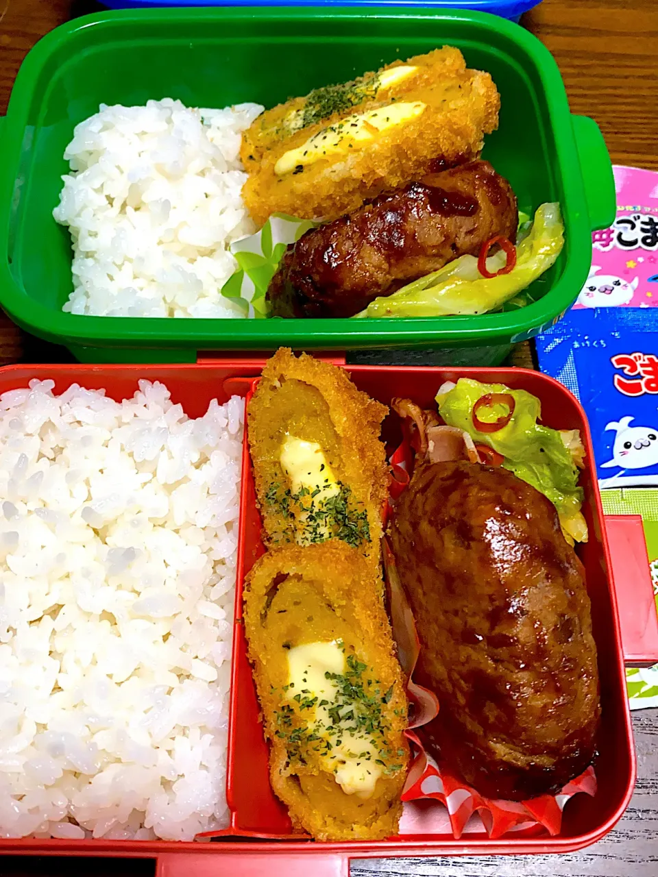 Snapdishの料理写真:チンしただけ弁当|acoさん