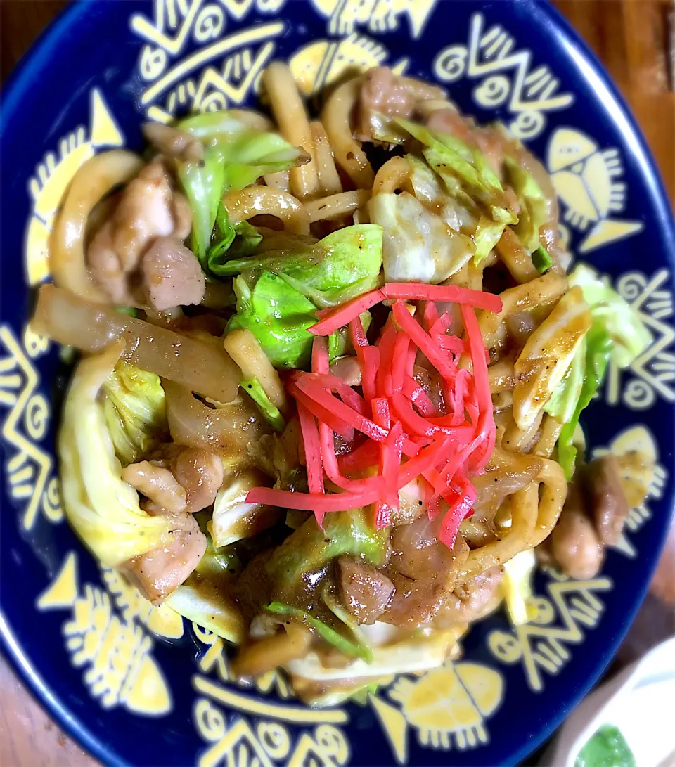 Snapdishの料理写真:2018年に仕込んだ蒜山ソースで焼うどん😊|Shimoda Tohruさん