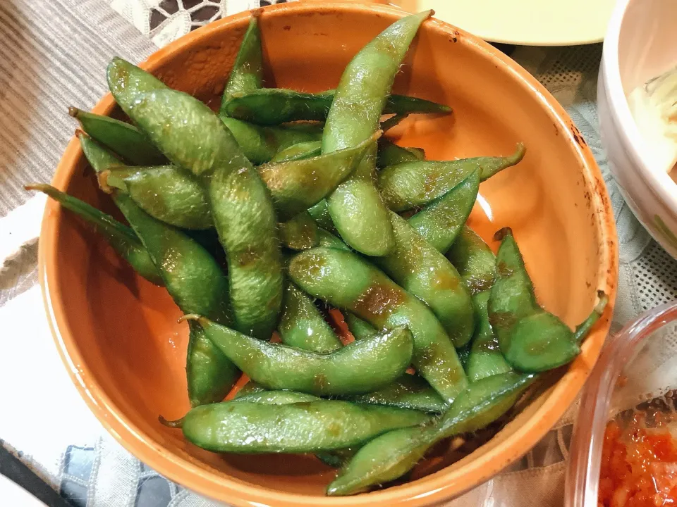 枝豆を食べよう😋🍺|アライさんさん