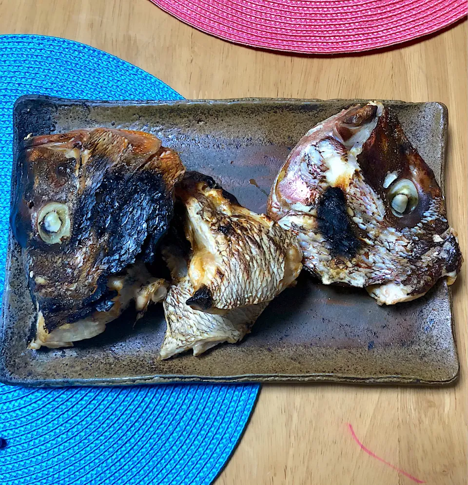 Snapdishの料理写真:鯛カマ塩焼き|ラブリー心愛さん