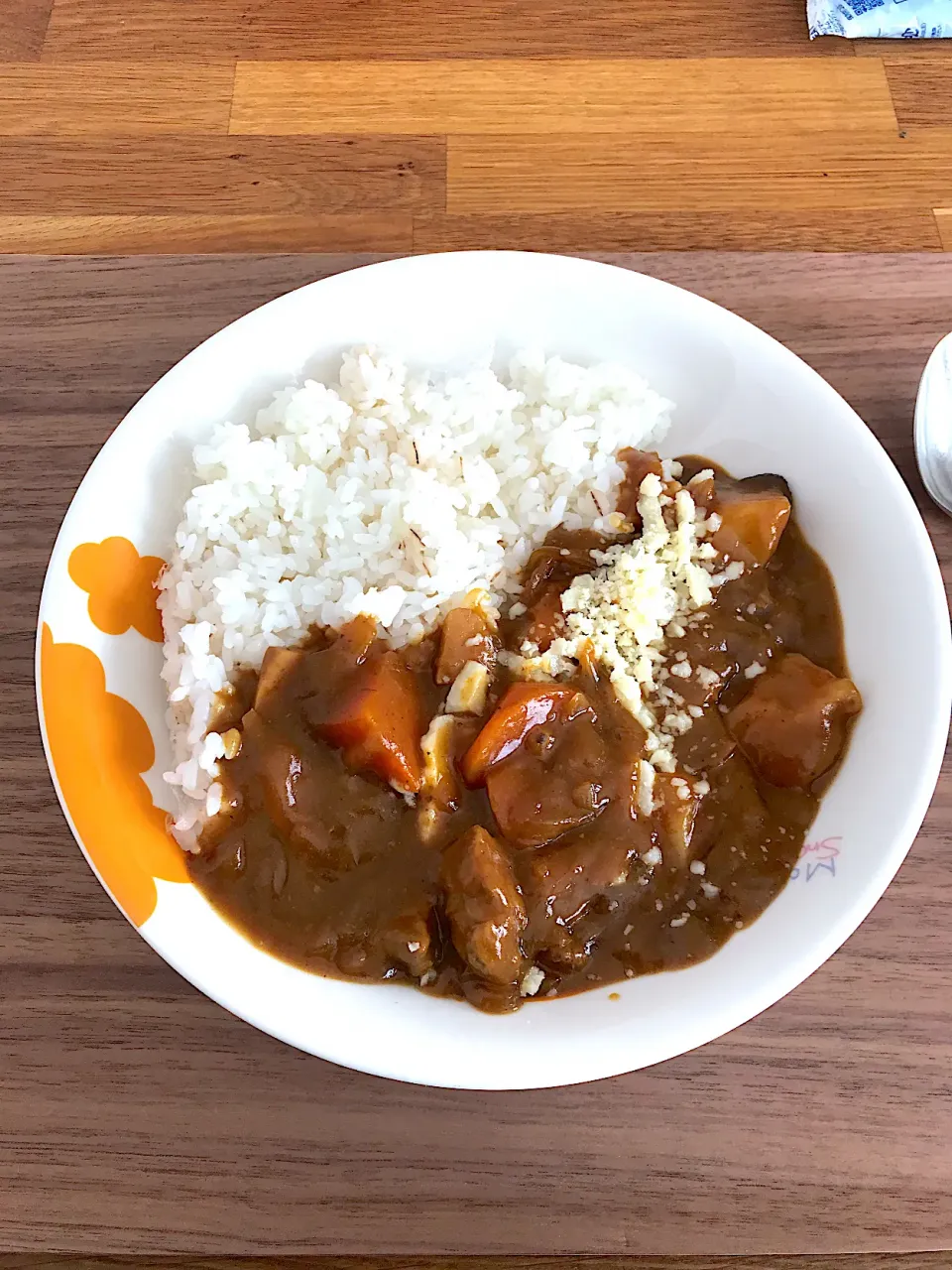 Snapdishの料理写真:朝カレー(チーズ)|morimi32さん