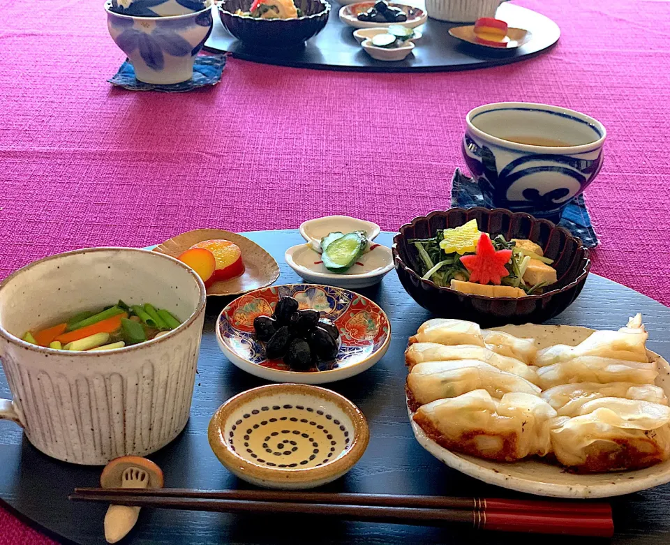 20201117-2 お昼ご飯は日曜日の残りの餃子を焼いて🥟|Seikoさん