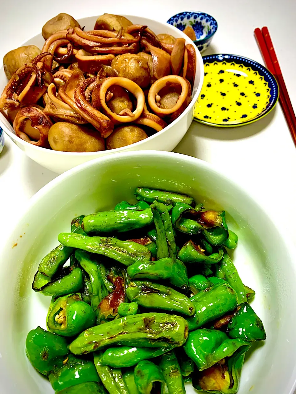 Squid Stew with Taro, and Green Pepper Stir-Fry|gonbenさん