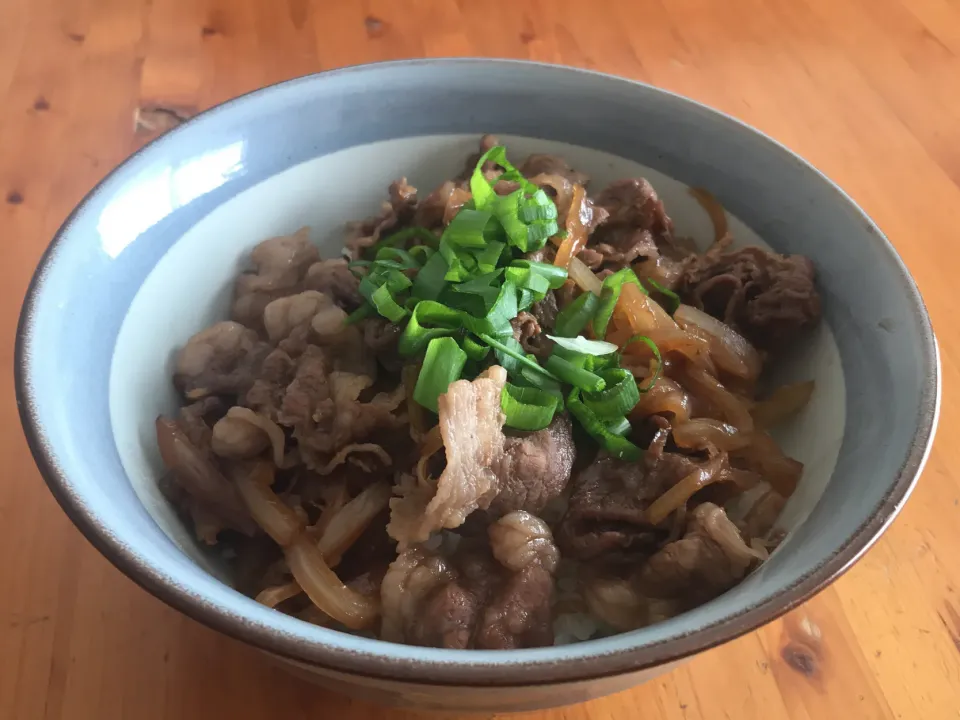 牛丼|中餐姐姐さん