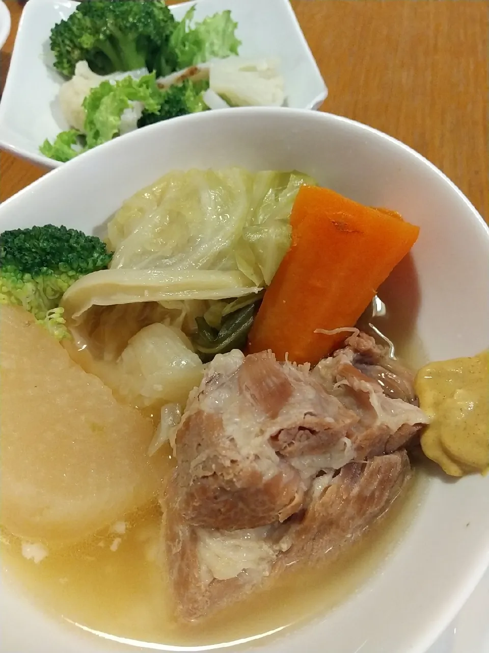 Snapdishの料理写真:塩豚でポトフ|まきごろうさん