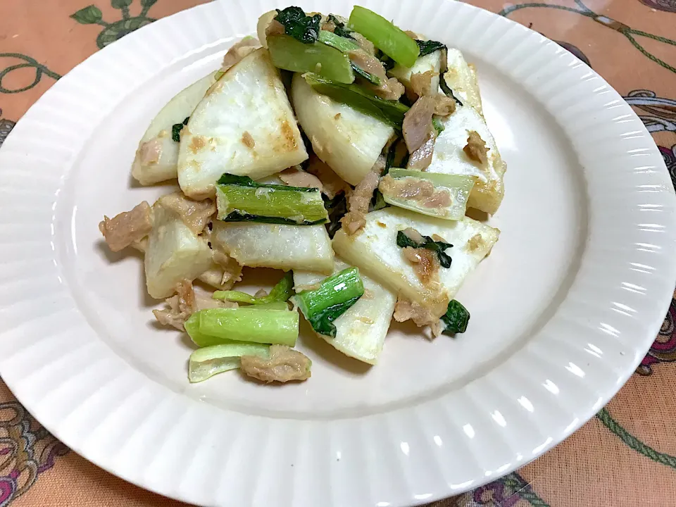 蕪の丸ごとツナ醤油炒め|えいぽんさん