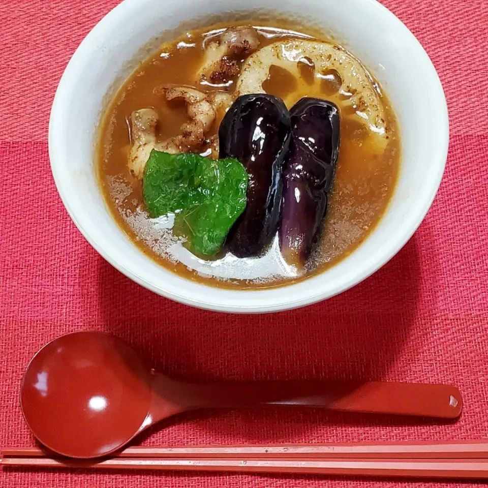 Snapdishの料理写真:スパイシー✱カレーラーメン🍜✨|Kumiさん