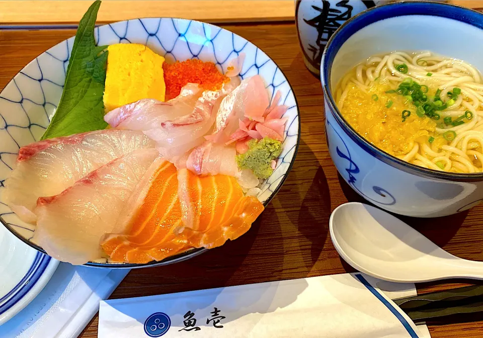 海鮮丼と五島うどんのランチ（ハウステンボス　魚壱）|チルさん