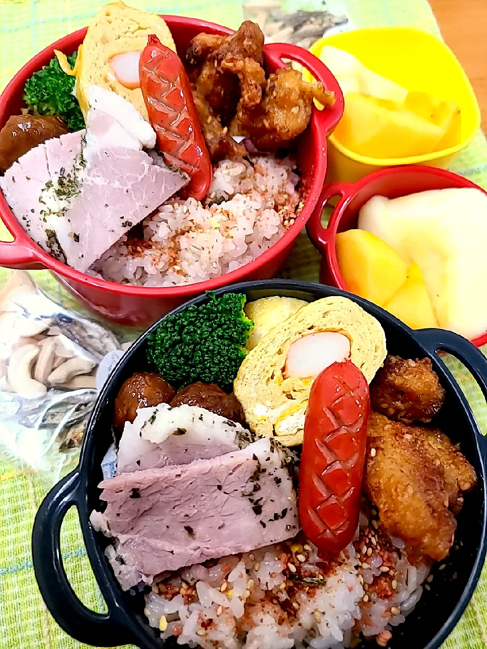 2020 11月20日　息子と旦那弁当|あけみさん