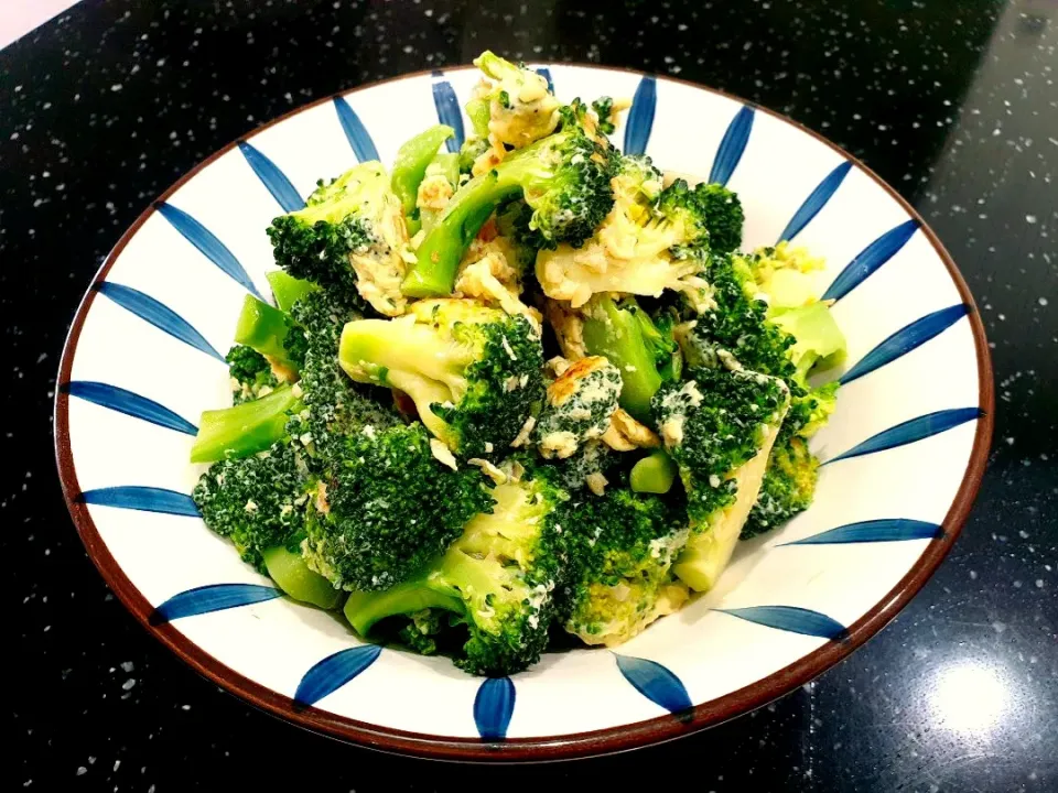 envymaqueen's dish envymaqueen's dish Stir Fry Broccoli Egg|envymaqueenさん