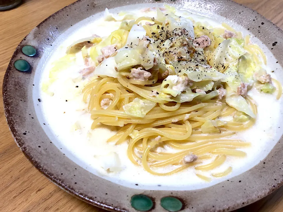 キャベツとツナのクリームパスタ🍝|さおりさん