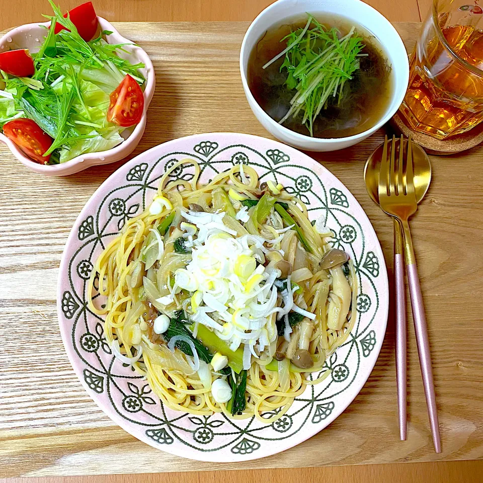 キノコと小松菜のバター醤油パスタ|かなママさん