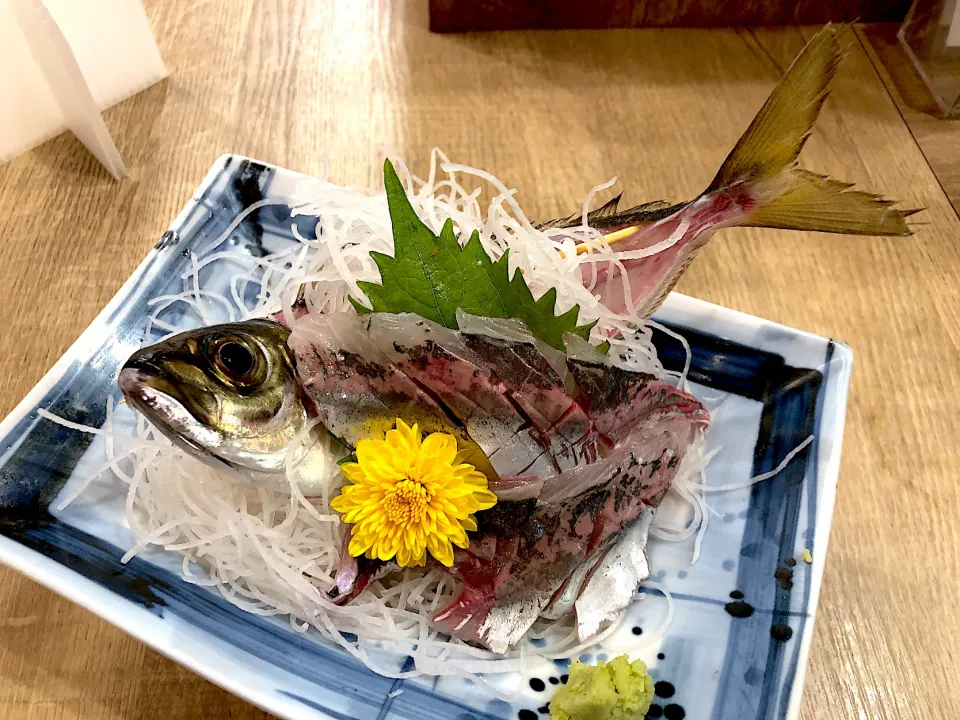 Snapdishの料理写真:鯵の姿造り|T. Wonderさん