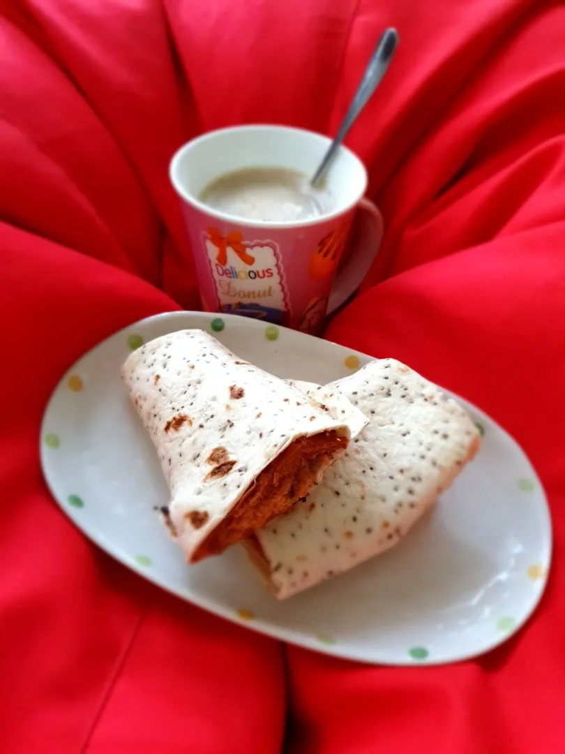 envymaqueen's dish Wrap w/ BBQ Pork + Pork Floss |envymaqueenさん