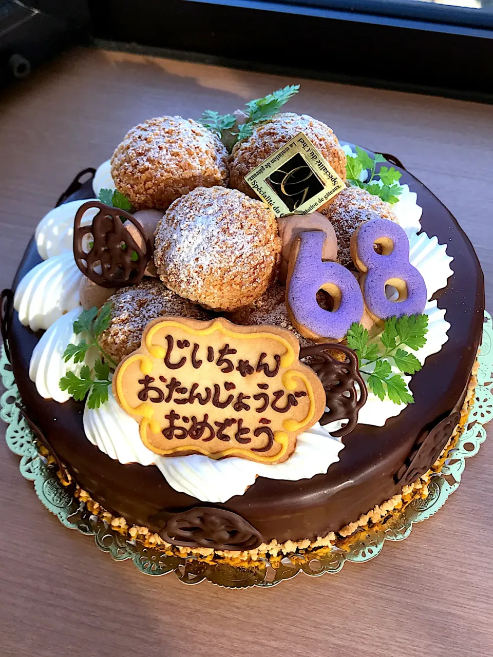 Snapdishの料理写真:チョコレートプチシューケーキ＊|tsusyさん